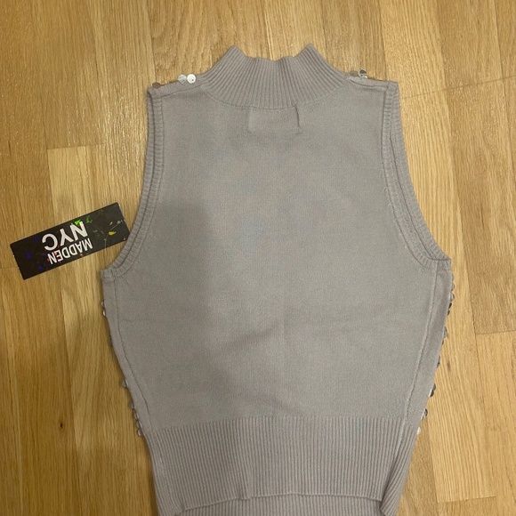 Sequin top - Picture 2 of 3